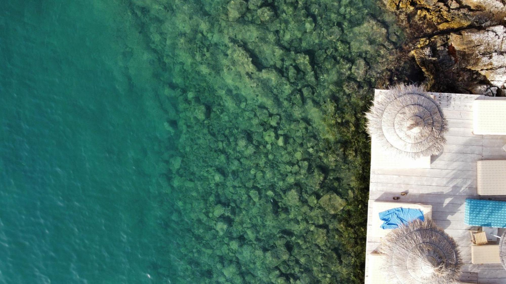 Manta Hotel Ksamil Esterno foto