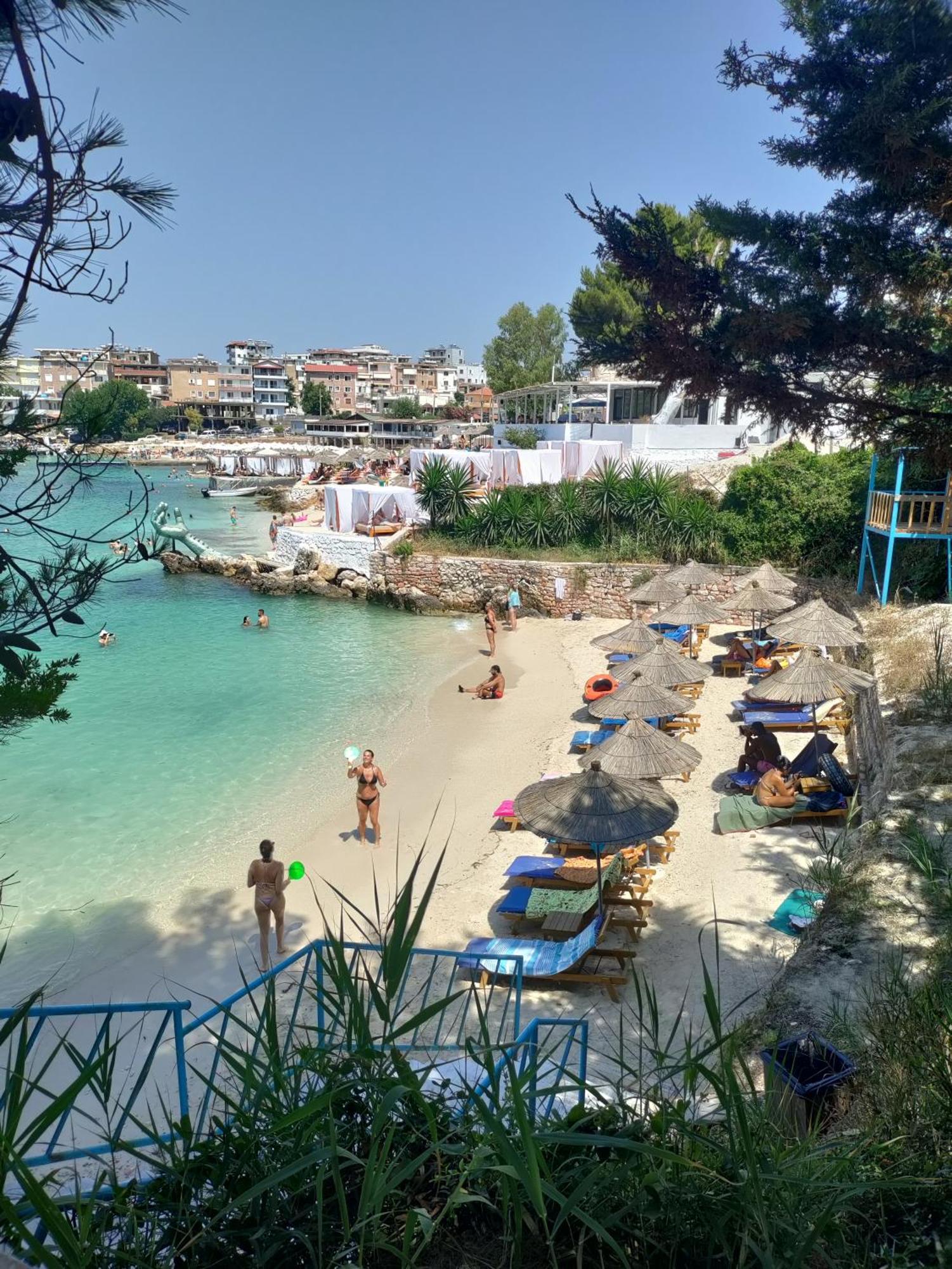 Manta Hotel Ksamil Esterno foto