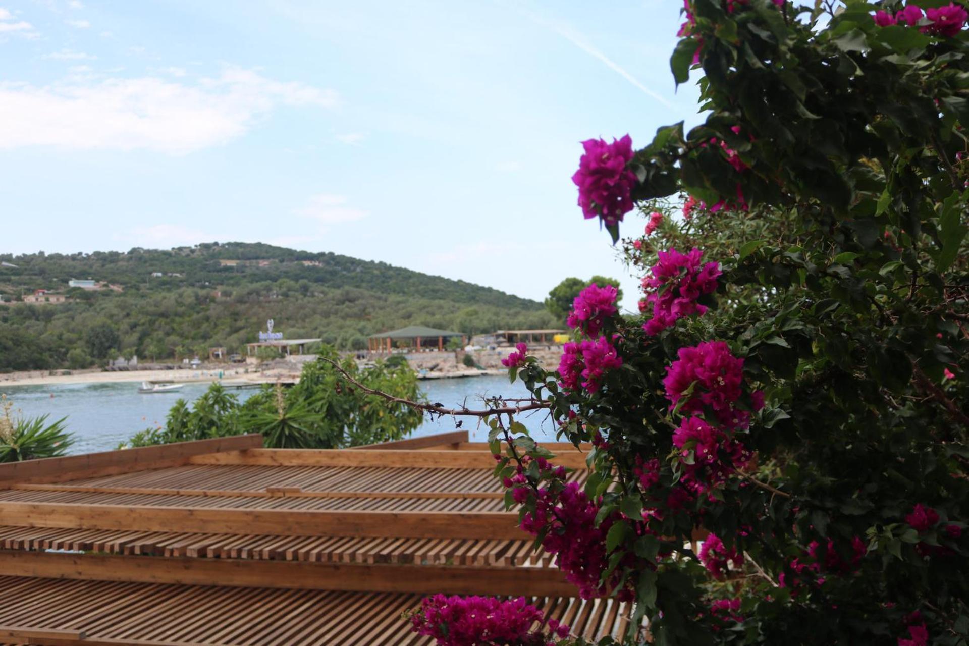 Manta Hotel Ksamil Esterno foto